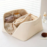 Women’s Makeup Organizer Bag – Luxury Travel Cosmetic Case with Zipper