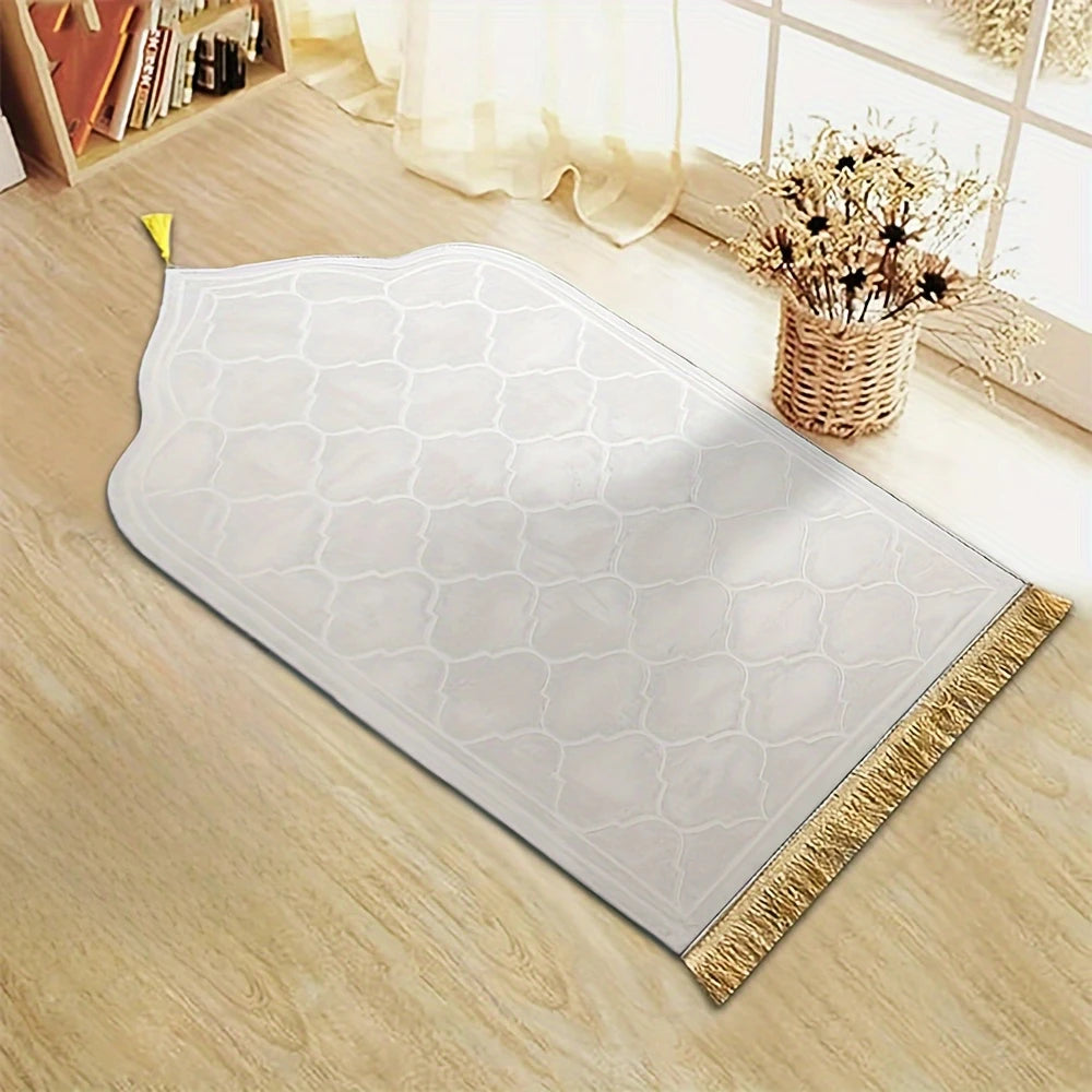 Thickened Printed Prayer Mat Plush with Tassel Flannel Prayer Mat