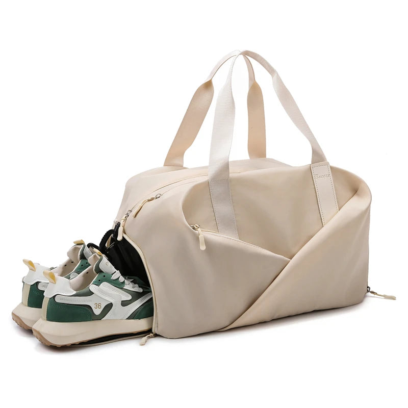 Large Capacity Travel Bag – Lightweight Leisure Handbag for Business, Short Trips & Fitness.
